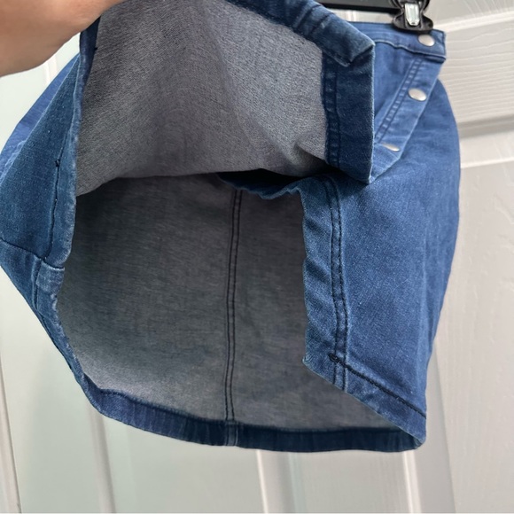 Free People We The Free Women’s Size 0 Denim Wrap Mini Short Skirt - Picture 2 of 9